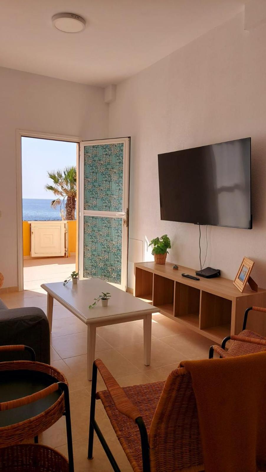Апартаменти La Marea Baja Пуертіто-де-Гуімар Екстер'єр фото